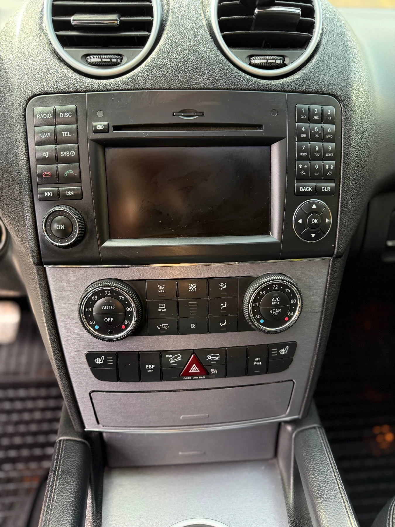 Mercedes-Benz ML 550 5.5, снимка 15 - Автомобили и джипове - 56247893