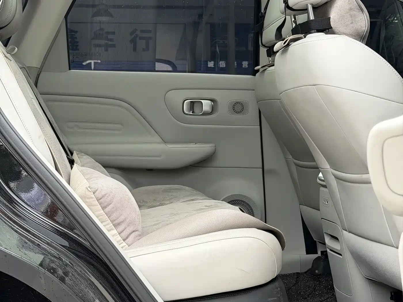 Leapmotor B10 2025 510 Joy Edition, снимка 8 - Автомобили и джипове - 56715714