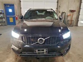 Volvo XC40 T5 R-DESIGN 