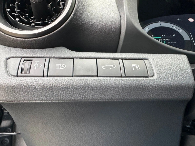 Toyota C-HR 2.0* HYBRID* GR-SPORT* AWD* DISTR* LED* CAM* , снимка 6 - Автомобили и джипове - 50268514