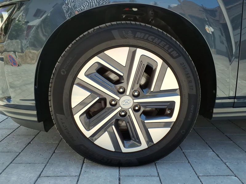 Hyundai Kona 64KWh/TREND/ГАРАНЦИЯ/SOH100%/BLUELINK/2022г., снимка 7 - Автомобили и джипове - 56165059