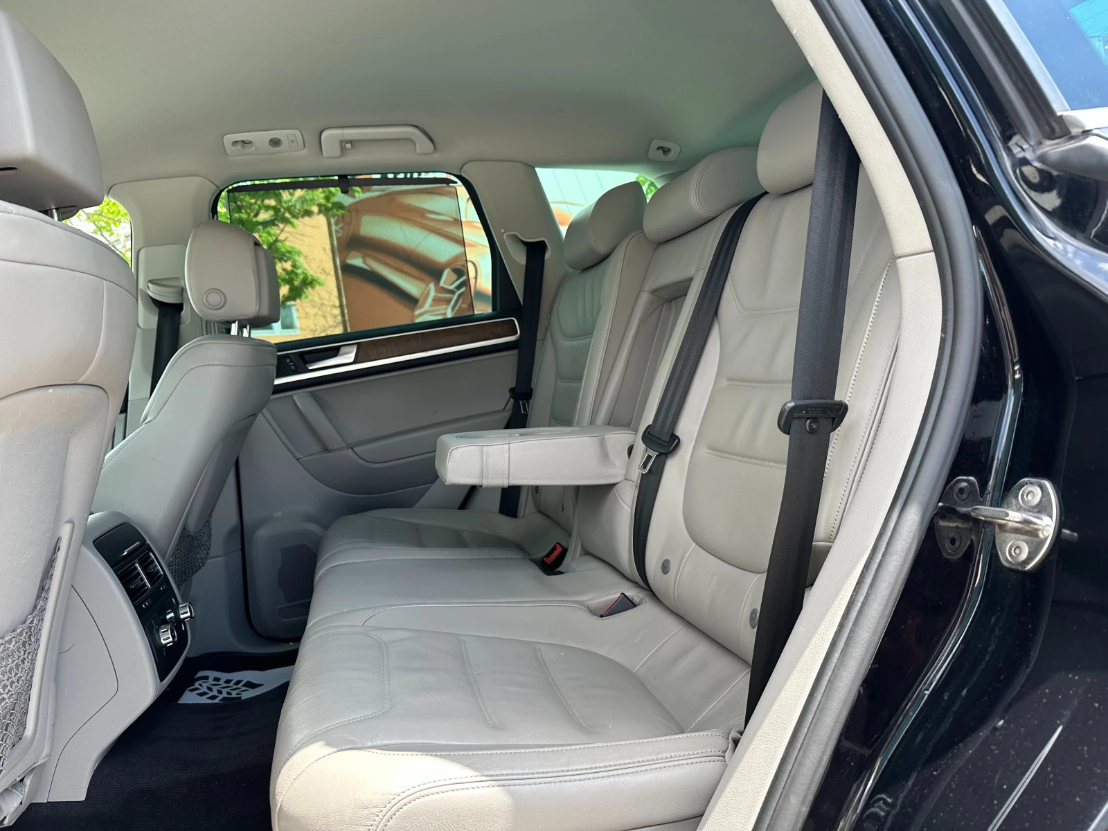 VW Touareg 3.0d 245 к.с. - изображение 9