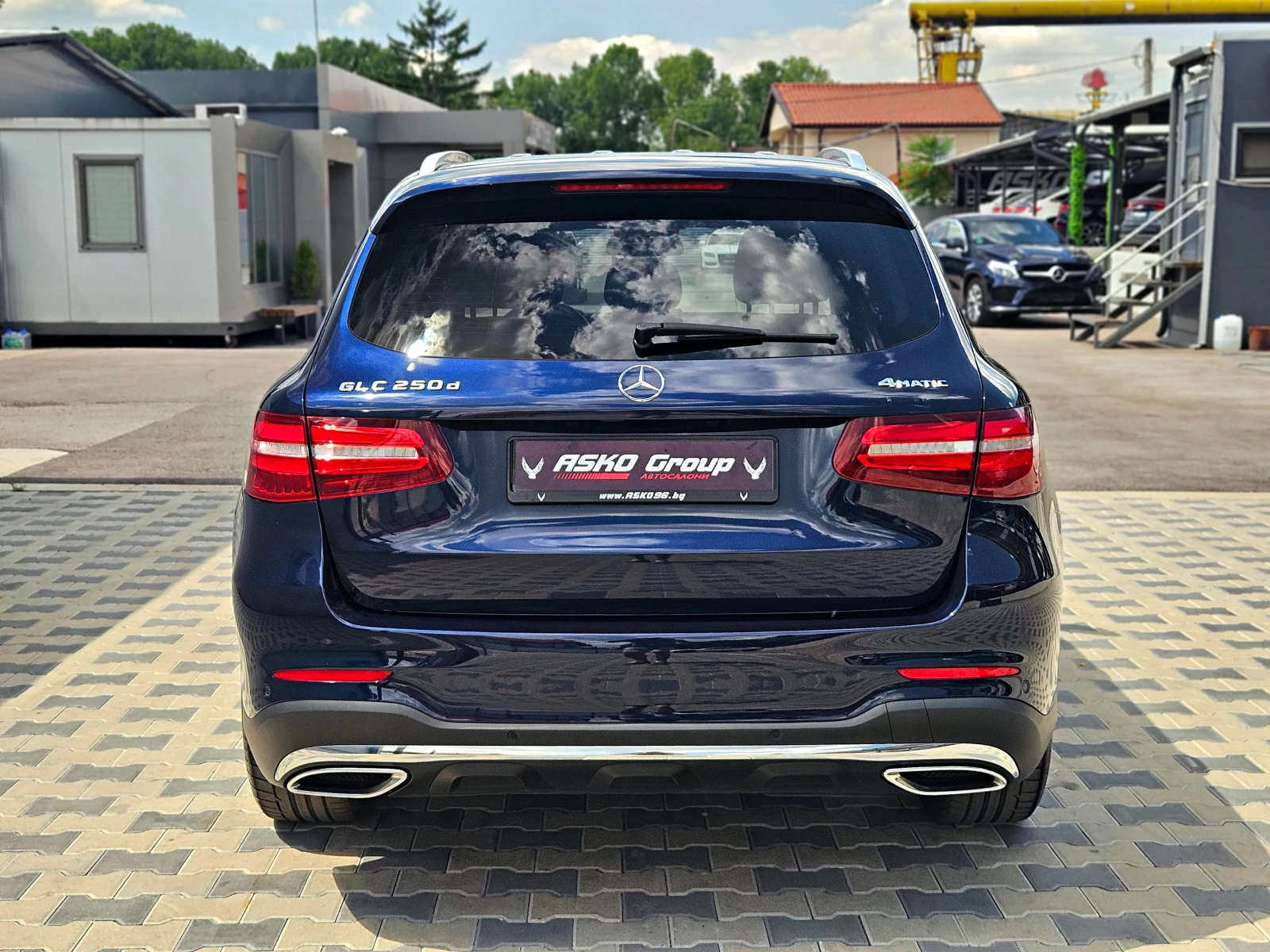 Mercedes-Benz GLC 250 AMG/9G/4MAT/GERMANY/PANORAMA/CAMERA/AIR/AUTO H/LI - изображение 6