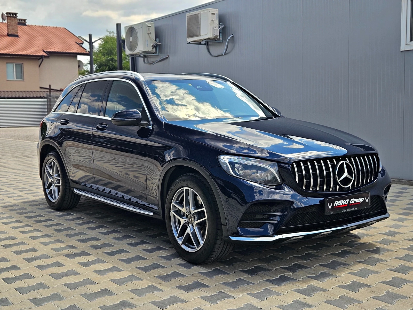 Mercedes-Benz GLC 250 AMG/9G/4MAT/GERMANY/PANORAMA/CAMERA/AIR/AUTO H/LI - изображение 3