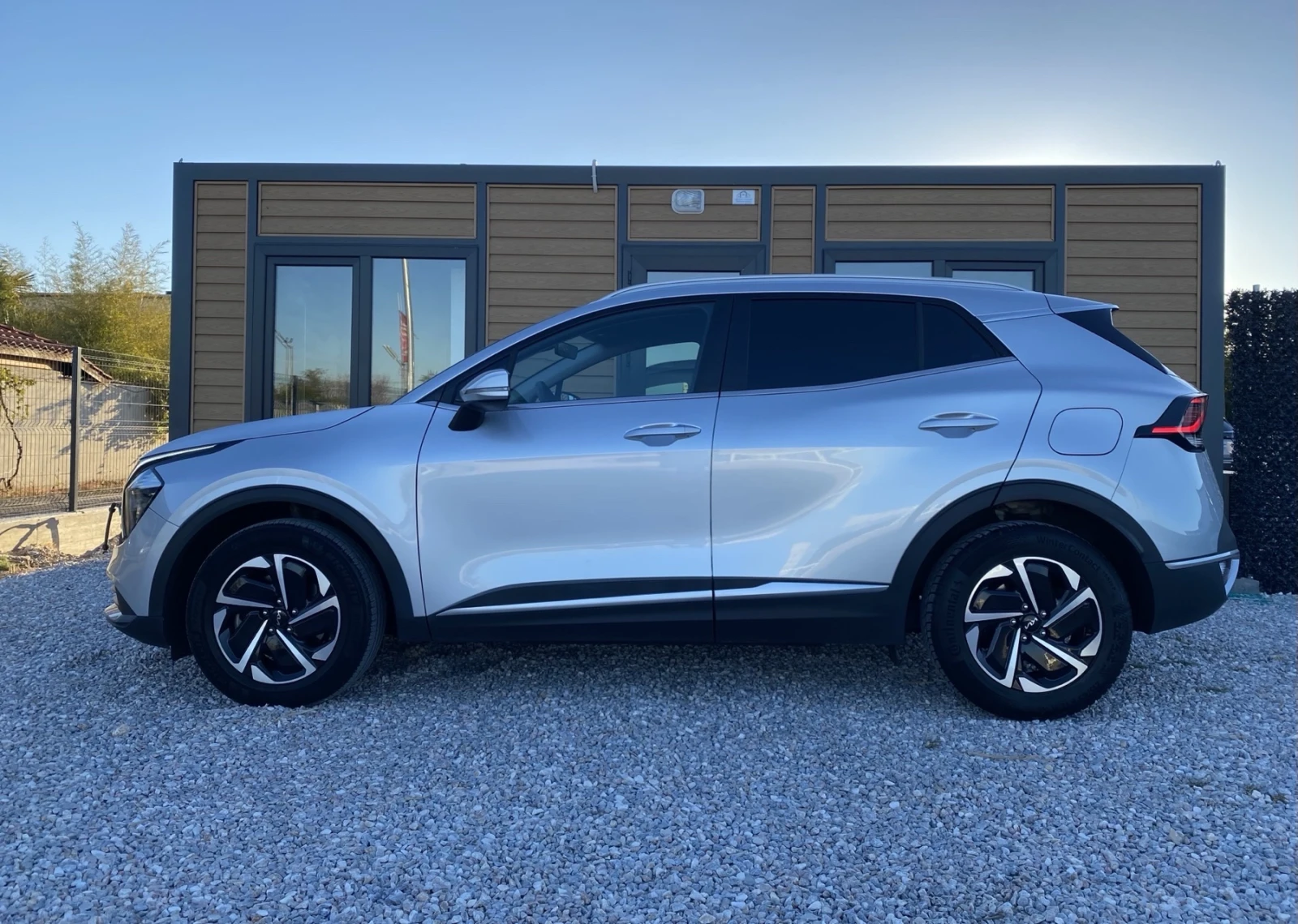 Kia Sportage  1.6 T-GDi 230ch HEV Active Business BVA6  - изображение 6
