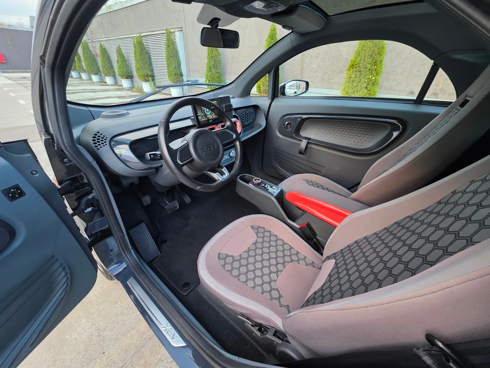  V Yoyo | Mobile.bg   13