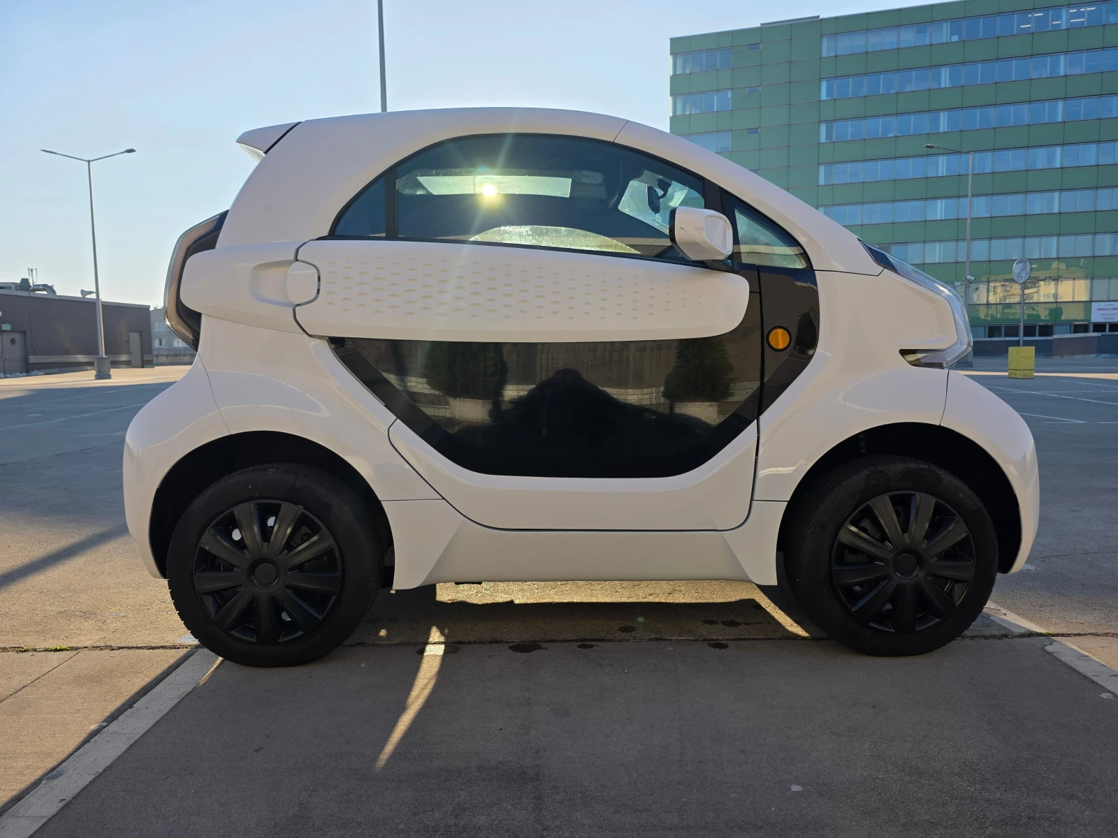 ����� ��V Yoyo | Mobile.bg � ����������� 5