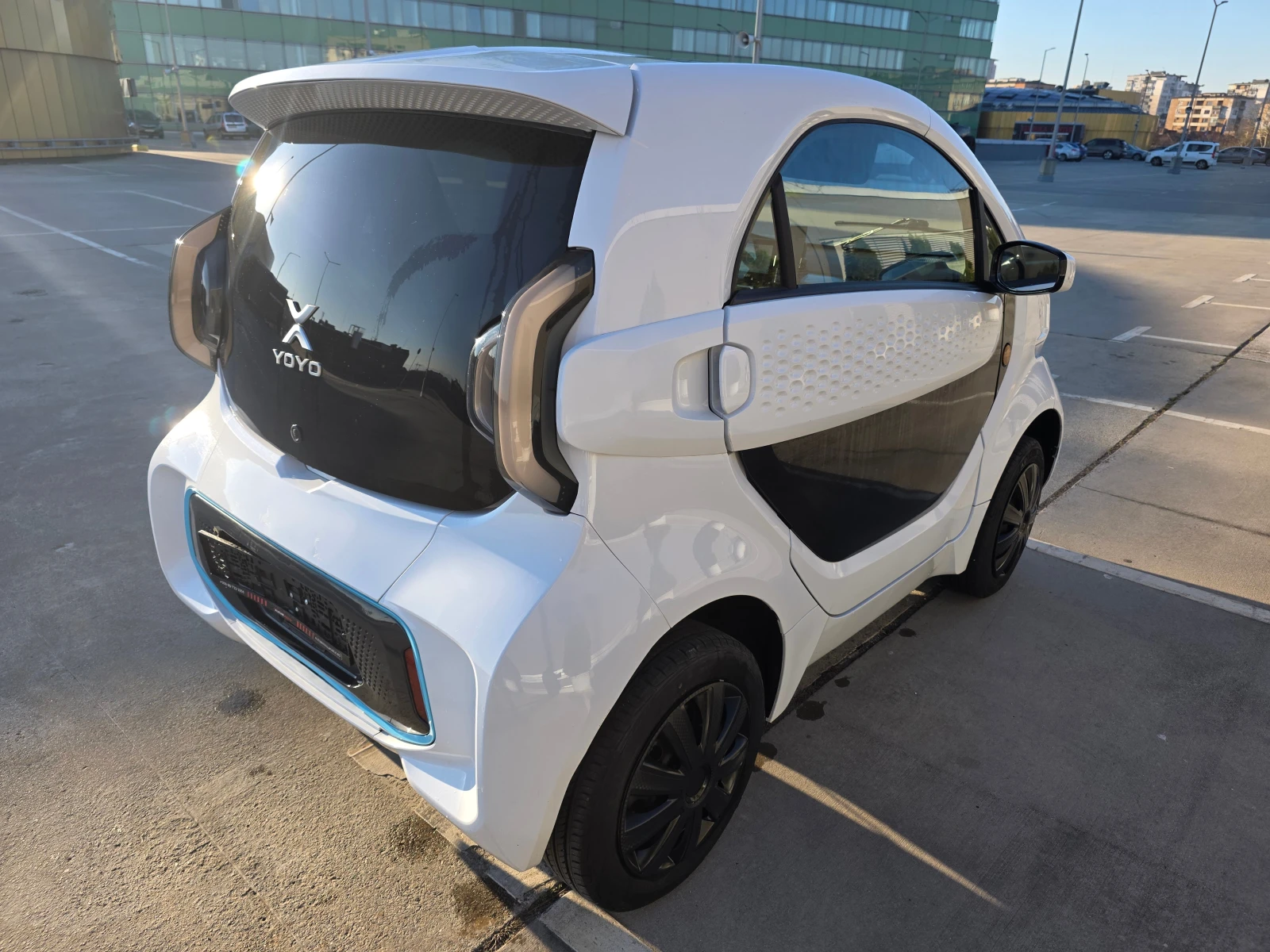 ����� ��V Yoyo | Mobile.bg � ����������� 4