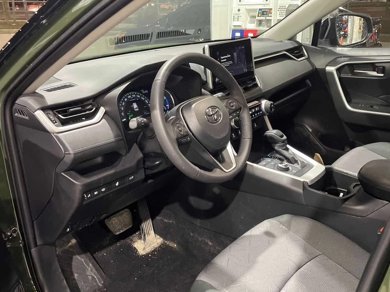 Toyota Rav4  Hybrid XLE AWD/CARFAX/PANO/ПОДГРЕВИ , снимка 5 - Автомобили и джипове - 53995910