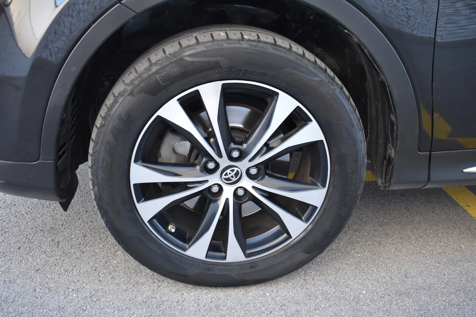 Toyota Rav4 2.0d4d= AWD-4X4= ANNNIVERSARY= ITALY= ОТЛИЧНА!, снимка 16 - Автомобили и джипове - 54140501