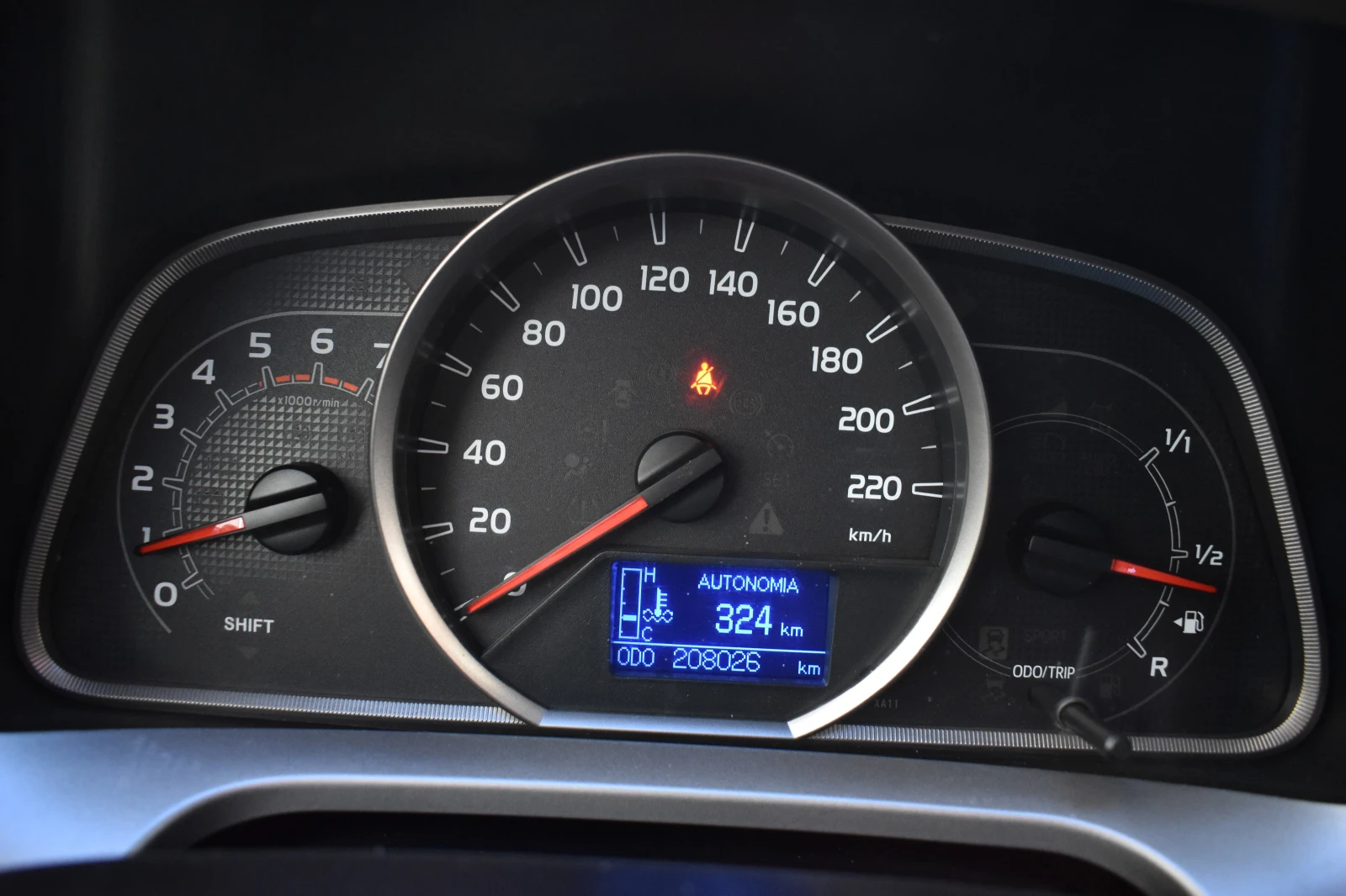 Toyota Rav4 2.0d4d= AWD-4X4= ANNNIVERSARY= ITALY= ОТЛИЧНА!, снимка 10 - Автомобили и джипове - 54140501