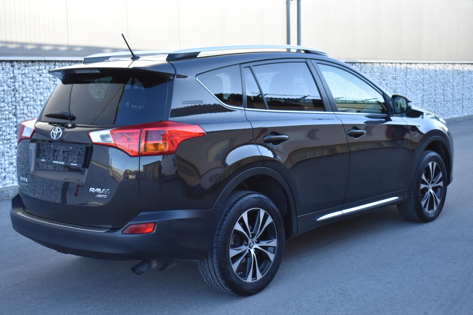 Toyota Rav4 2.0d4d= AWD-4X4= ANNNIVERSARY= ITALY= ОТЛИЧНА!, снимка 5 - Автомобили и джипове - 54140501