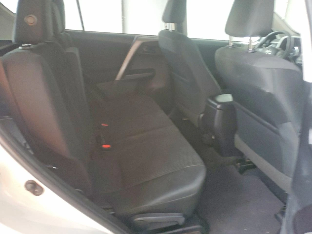 Toyota Rav4 2.5l Le, снимка 10 - Автомобили и джипове - 54174770