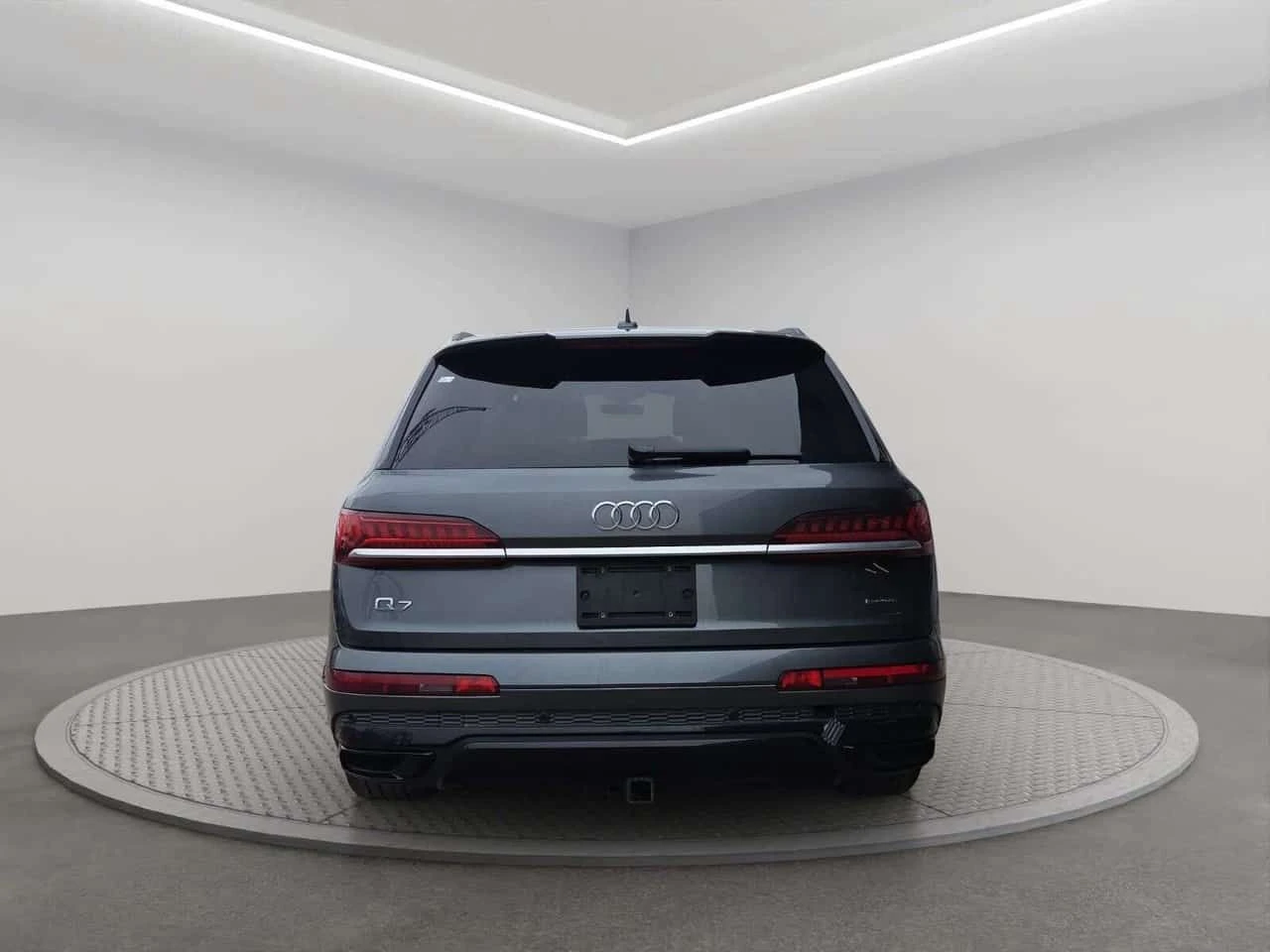 Audi Q7 55TFSI S-Line * Фиксирана цена до БГ * CARFAX * , снимка 5 - Автомобили и джипове - 54456113