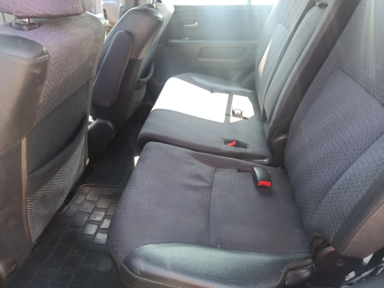 Honda Cr-v 2.0 i 4x4, снимка 13 - Автомобили и джипове - 55248414