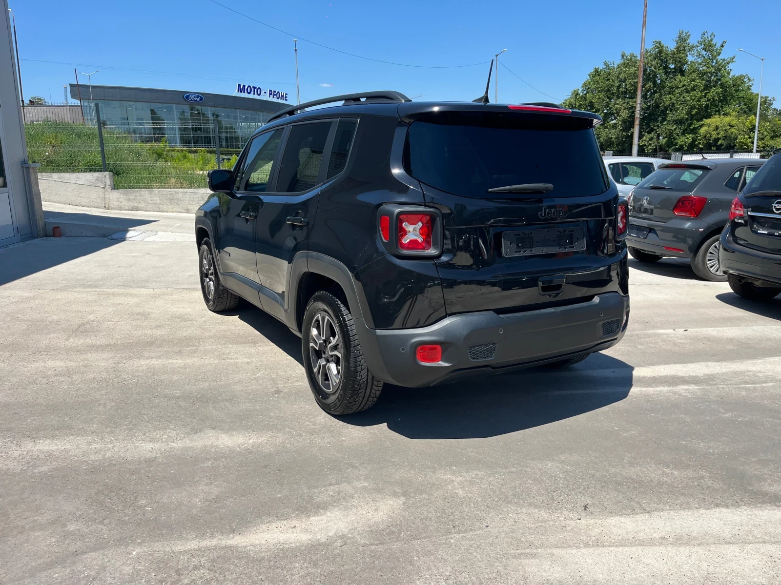 Jeep Renegade, снимка 7 - Автомобили и джипове - 55338159
