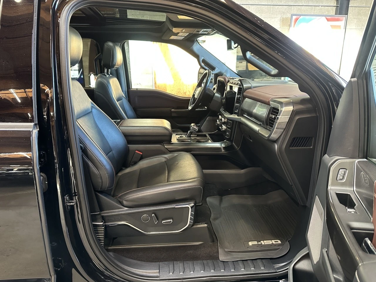 Ford F150 * 4WD SuperCrew 5.5' Box * CARFAX *  | Mobile.bg � ����������� 10