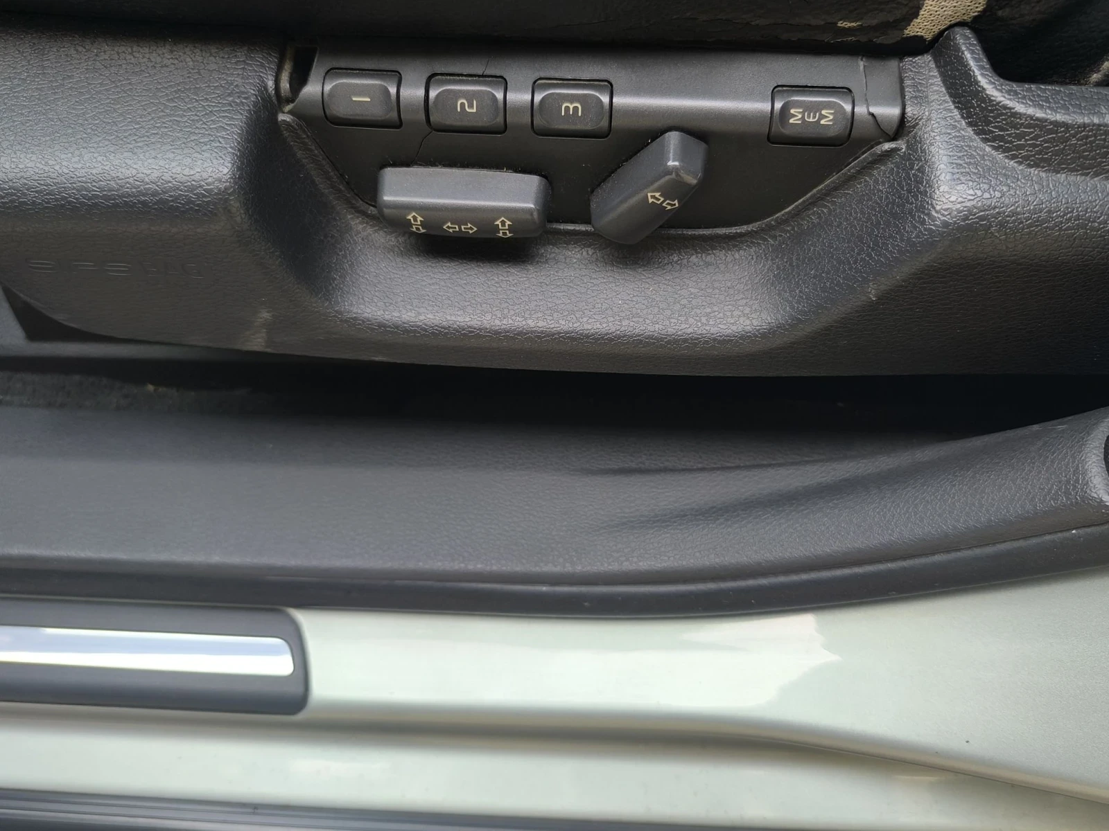 Volvo Xc90 2.4TDI, D5, 2004, 163коня, ВЪЗМОЖЕН БАРТЕР, снимка 14 - Автомобили и джипове - 56068037