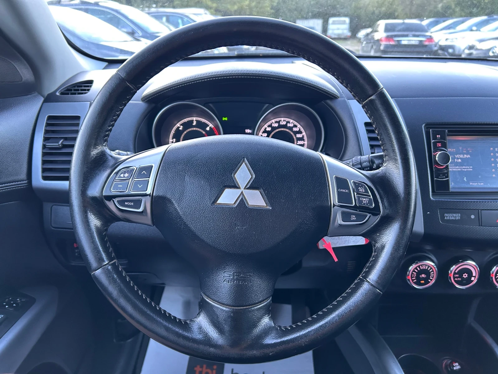 Mitsubishi Outlander 2.2DI-D 4x4 КОЖА DVD КАМЕРА Е5, снимка 9 - Автомобили и джипове - 56227067