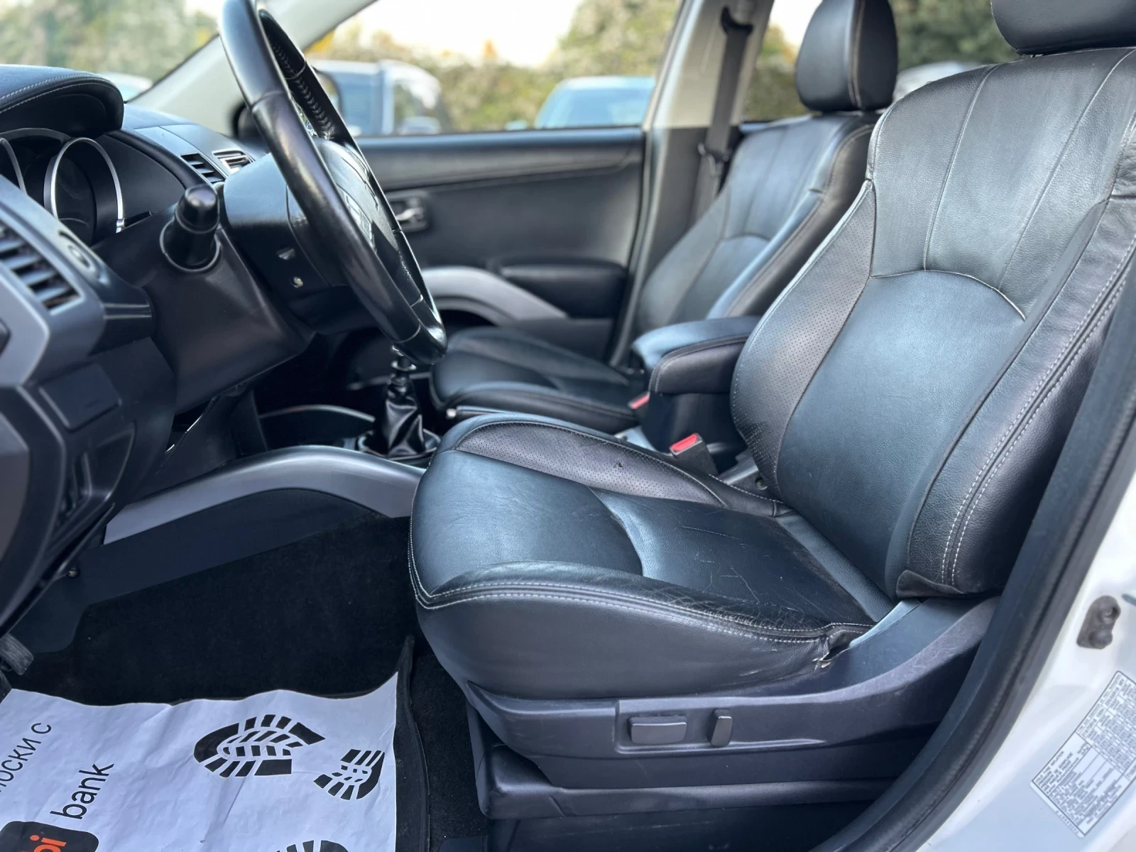 Mitsubishi Outlander 2.2DI-D 4x4 КОЖА DVD КАМЕРА Е5, снимка 6 - Автомобили и джипове - 56227067