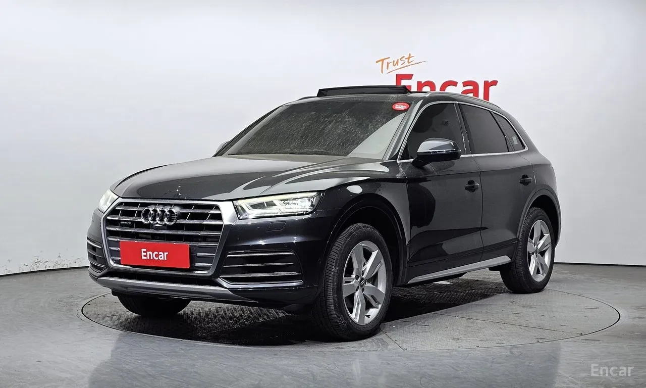 Audi Q5 45 TFSI / Quattro Premium /