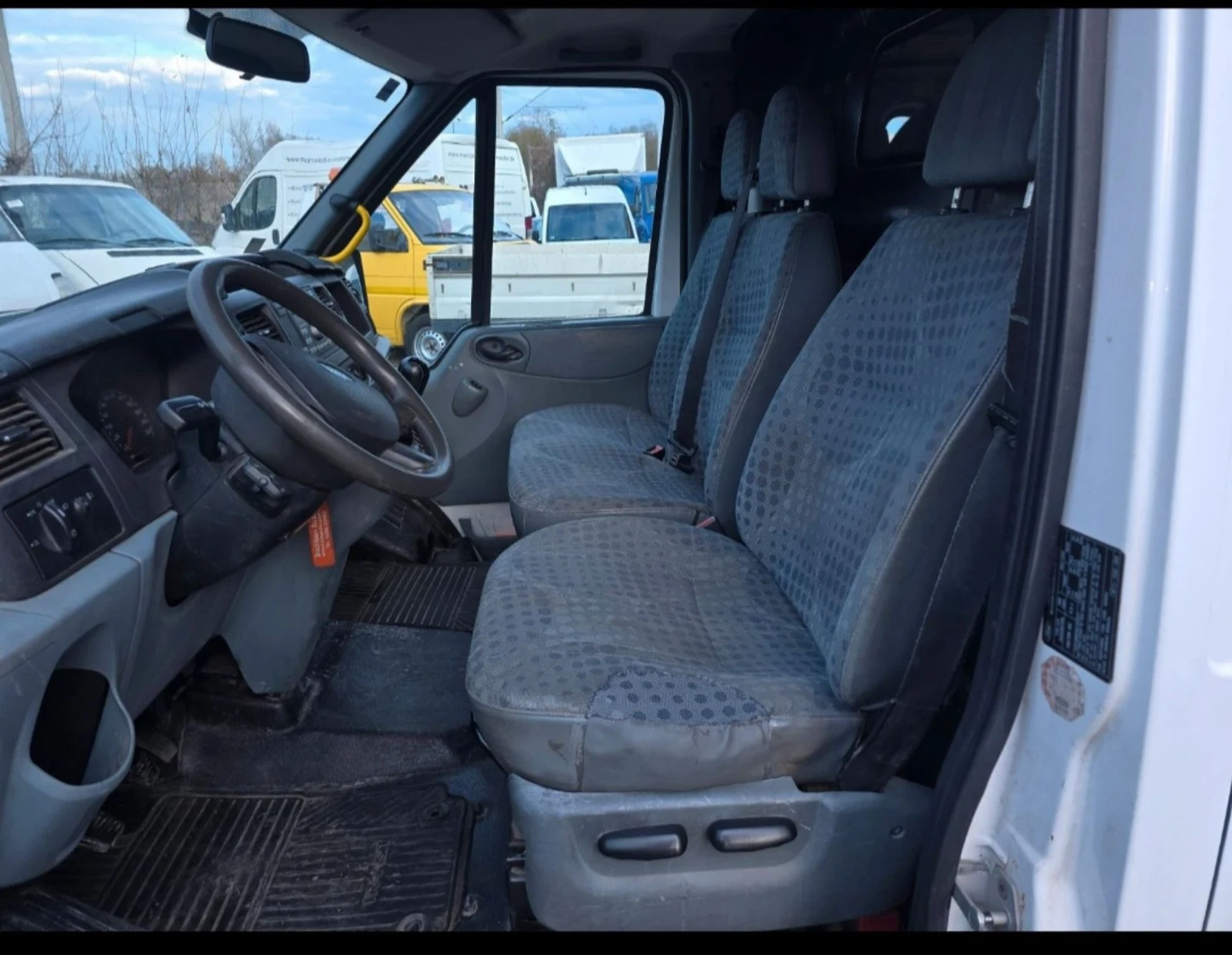 Ford Transit 85T260 - изображение 6