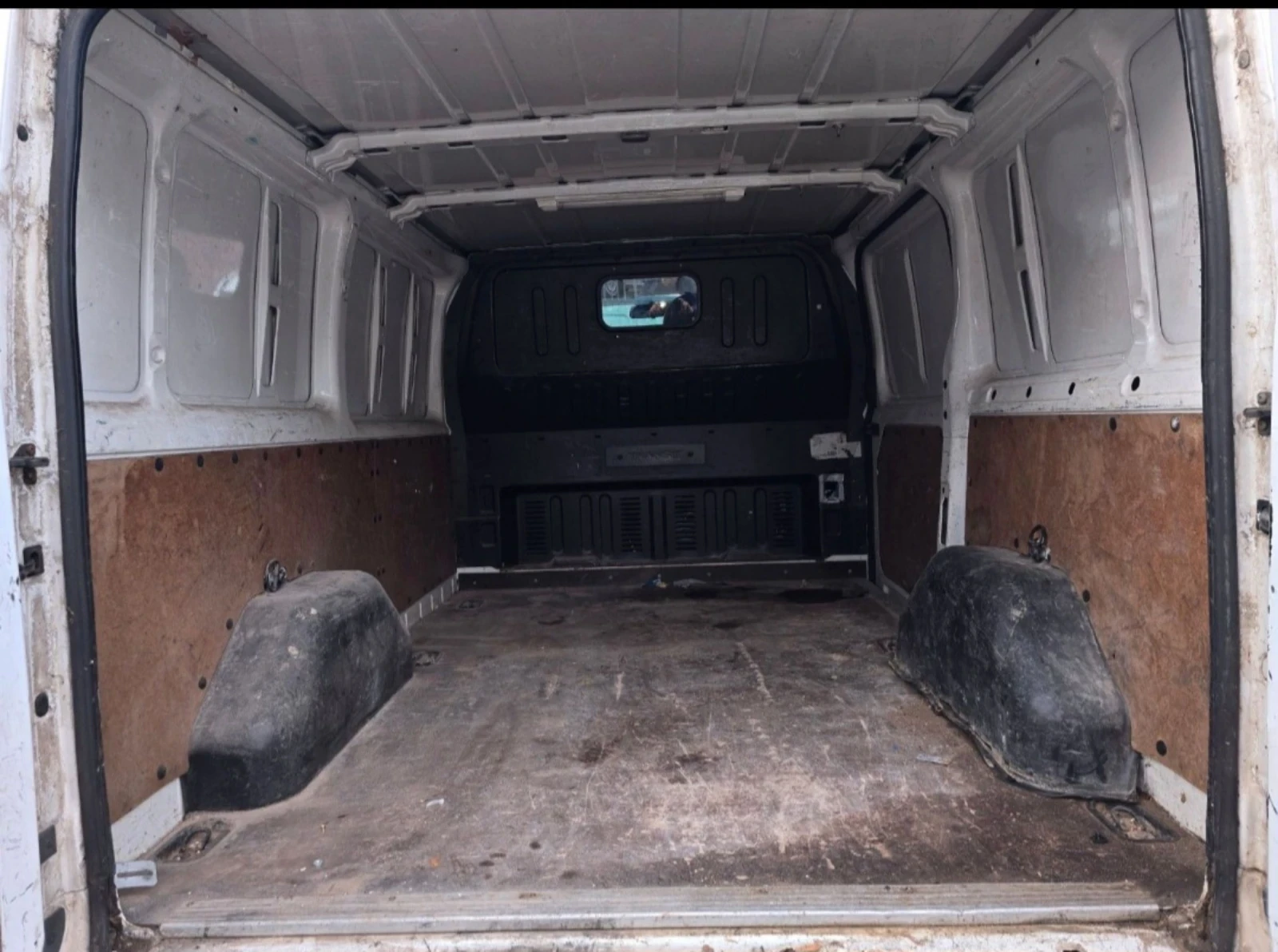 Ford Transit 85T260 - изображение 7