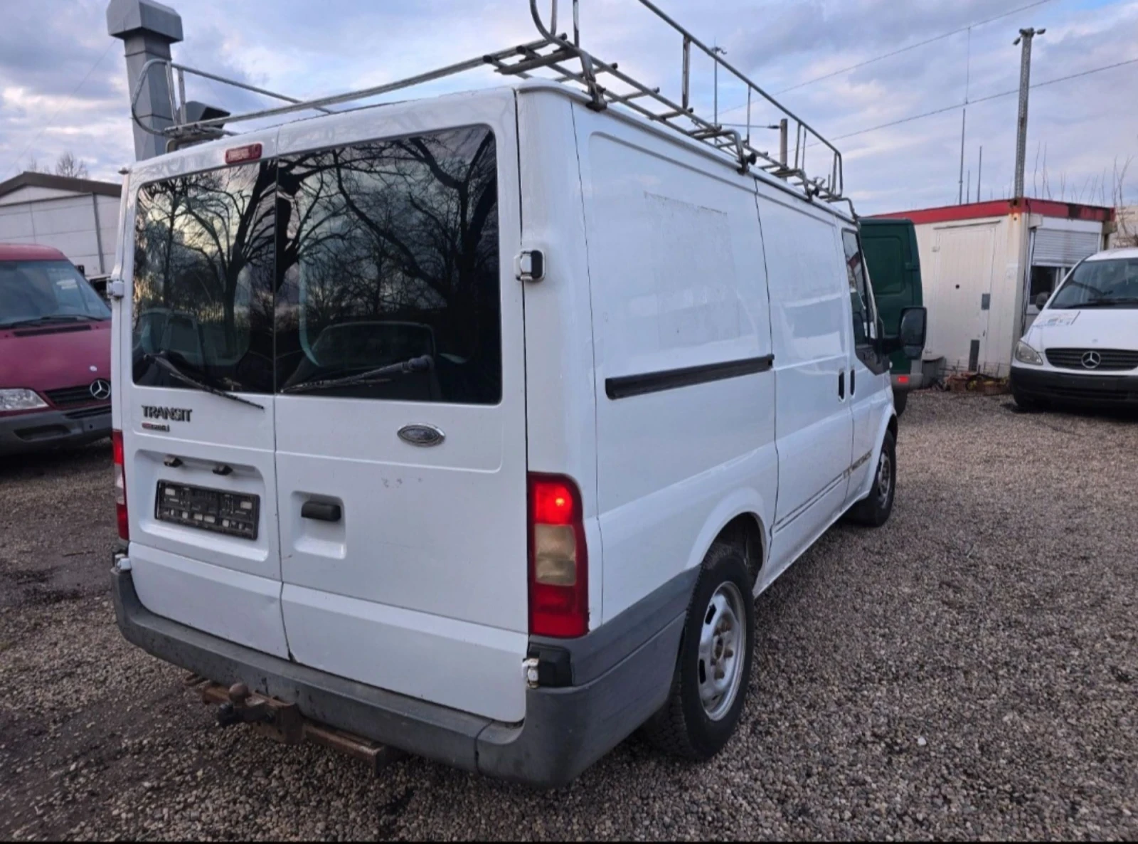 Ford Transit 85T260 - изображение 2