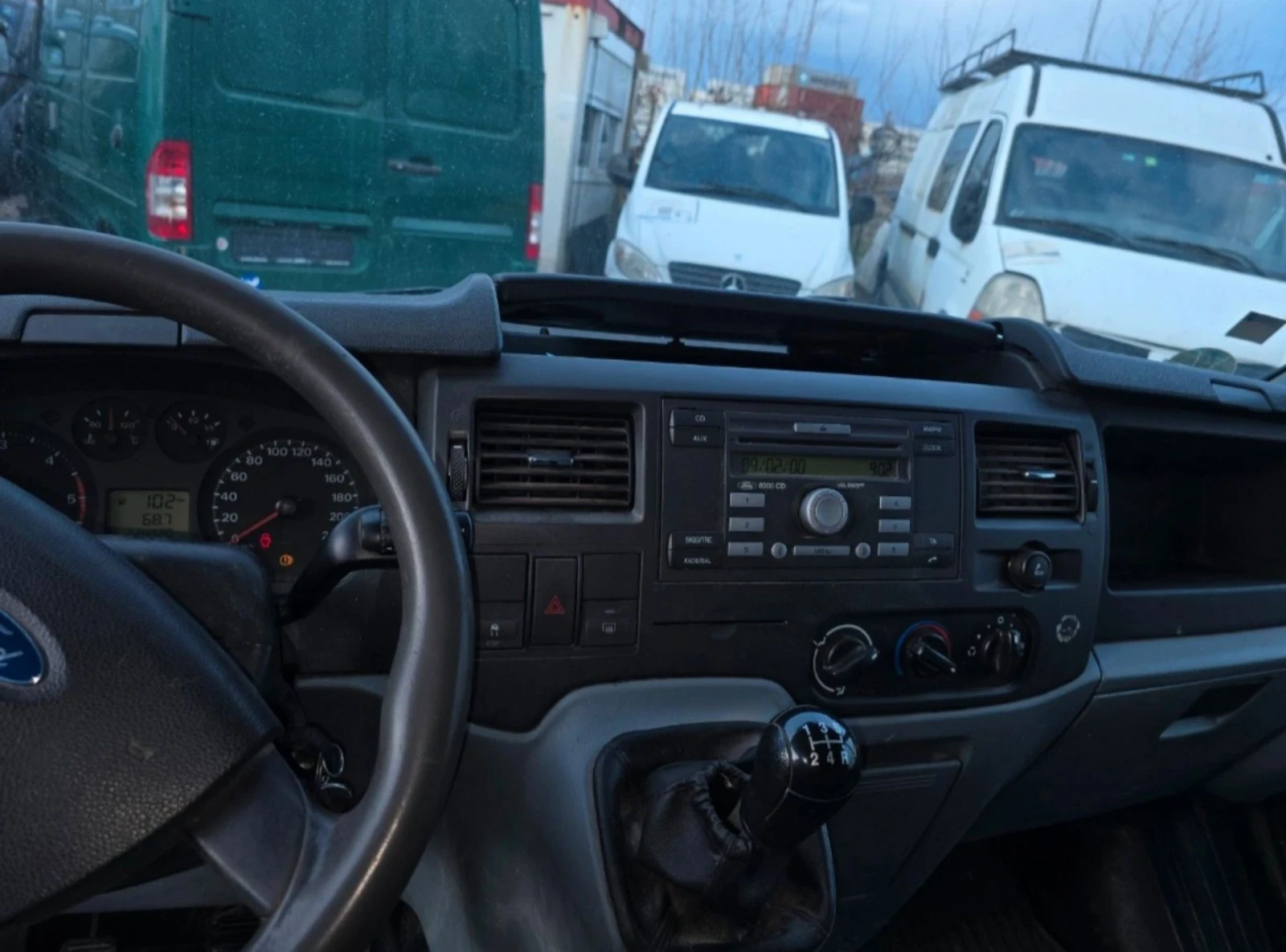 Ford Transit 85T260 - изображение 5