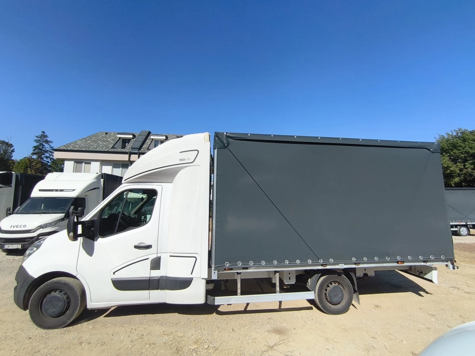 Renault Master ДВОЙНА КАБИНА//ЛИЗИНГ//* НОВ БРЕЗЕНТ - изображение 4