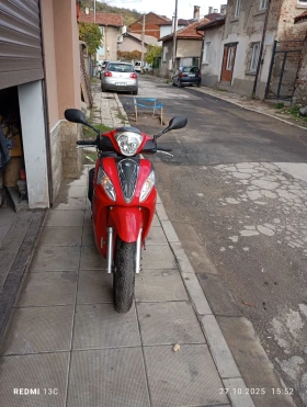 Обява за продажба на Kymco People 125i ~1 700 лв. - изображение 2 | Auto.bg Обява за продажба на Kymco People 125i ~1 700 лв. - изображение 2