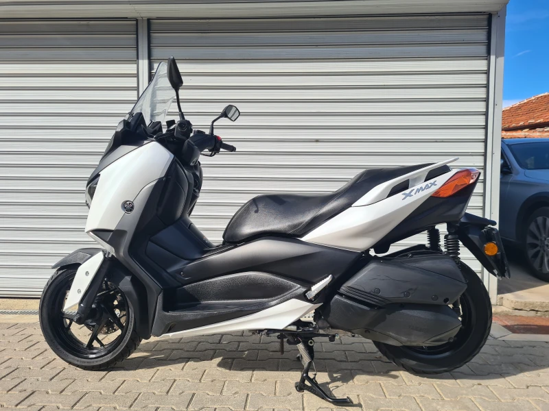 Yamaha X-max 300i ABS/TCS, снимка 2 - Мотоциклети и мототехника - 52202372