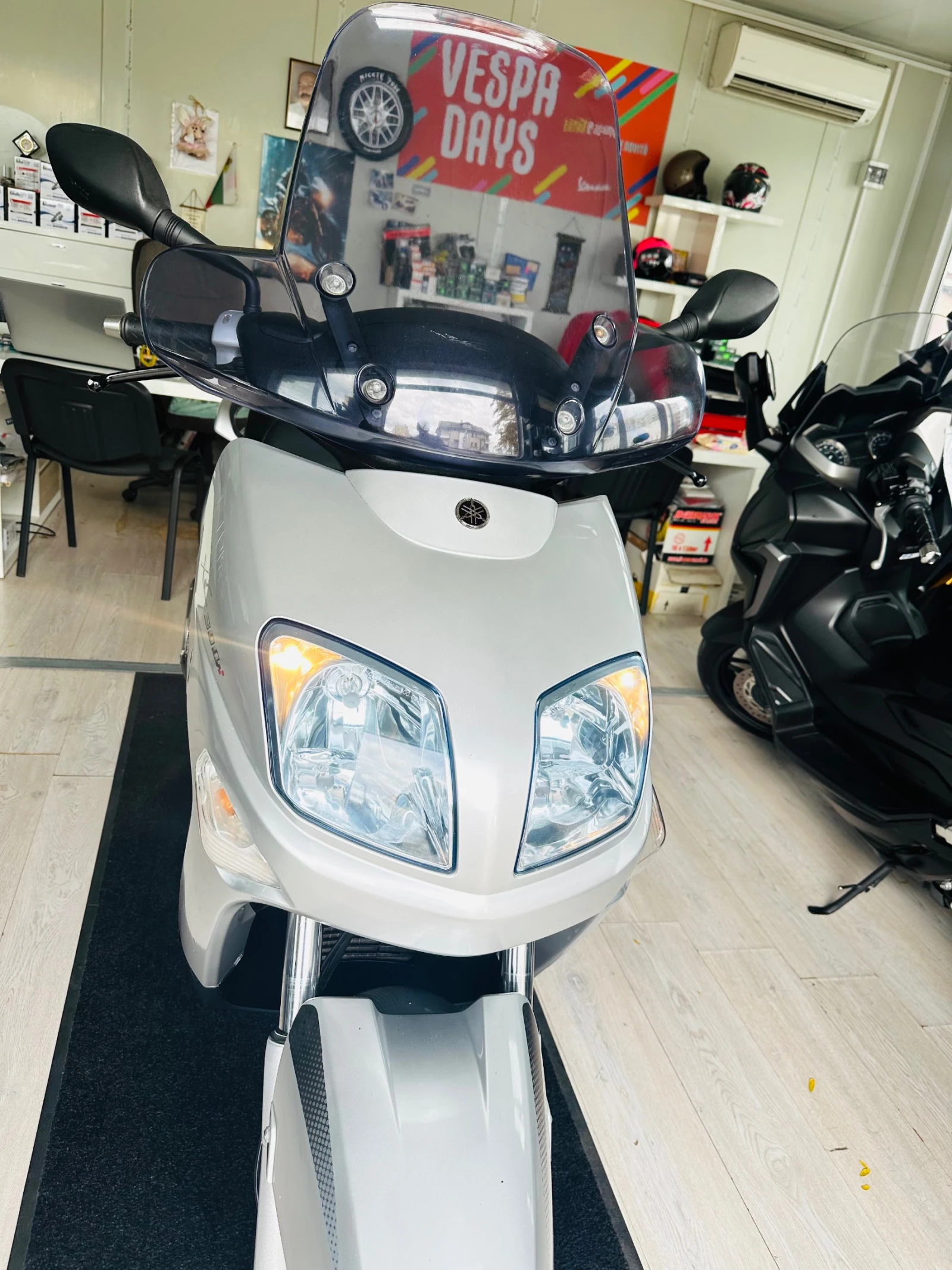 Yamaha Versity XC300 03.2005г., снимка 1