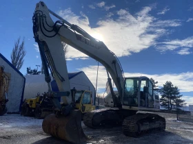 Багер Terex 24т TC225LC, снимка 2