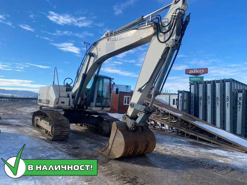 Багер Terex TC225LC