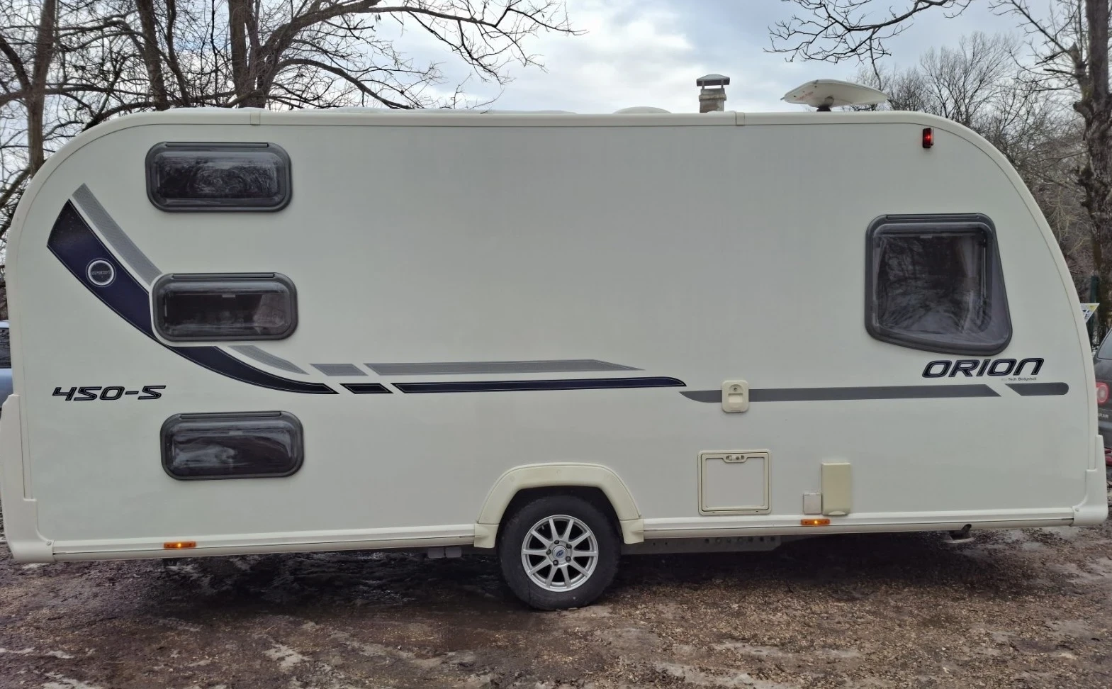 Каравана Bailey Orion 450-5, снимка 14 - Каравани и кемпери - 53966449