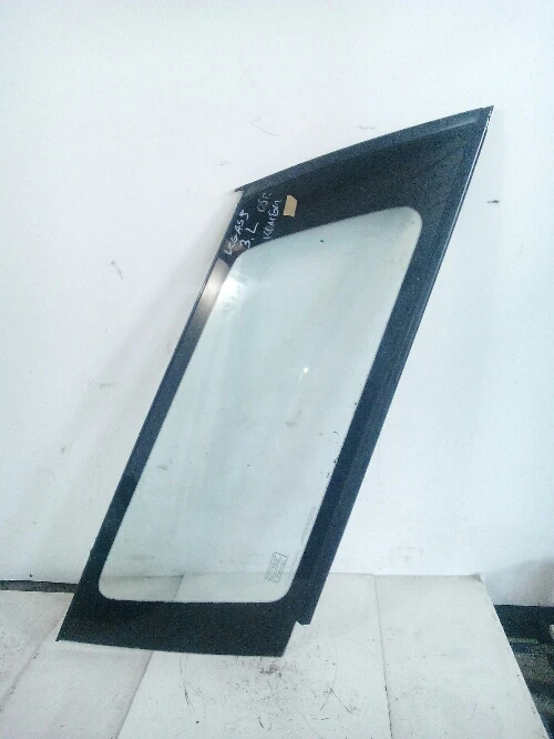 Стъкло задно ляво Субару Легаси комби