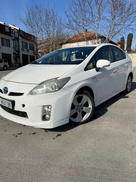     Toyota Prius 1, 8    