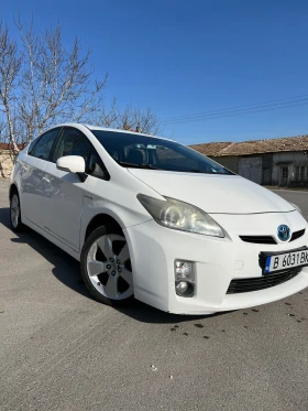     Toyota Prius 1, 8    