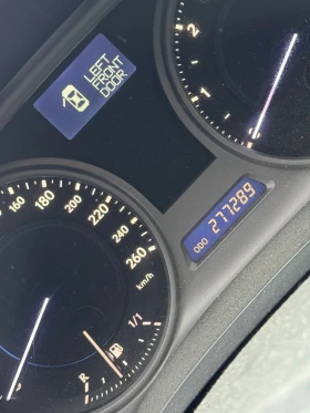 Lexus IS 220d, снимка 10