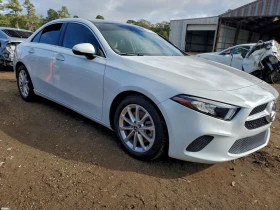 Mercedes-Benz A 220 ПЕРФЕКТНА* РЕАЛНИ КМ, снимка 2