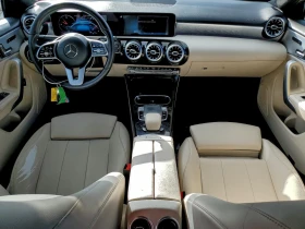 Mercedes-Benz A 220 ПЕРФЕКТНА* РЕАЛНИ КМ, снимка 7