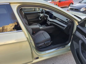 Skoda Superb Mk4 Selection+  - 37450 € / 73245.83 лв. - 31904592 7