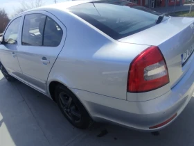 Skoda Octavia 1.8 - 4900 € / 9583.57 лв. - 15930566 4