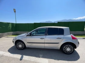 Renault Megane Медия предна задна камера - 850 € / 1662.46 лв. - 50114478 2