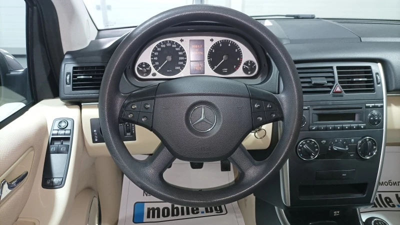 Mercedes-Benz B 180 1.7 i, снимка 11 - Автомобили и джипове - 40251472