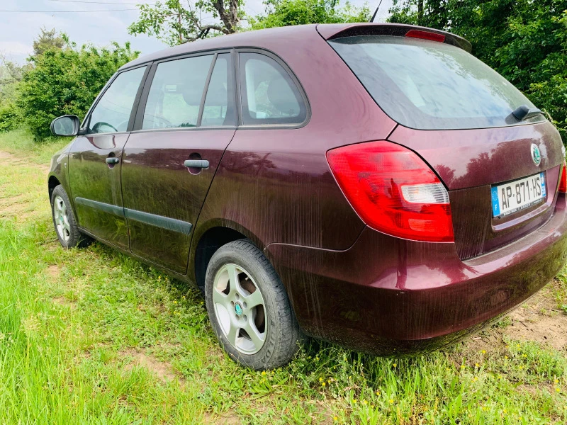 Skoda Fabia 1.4 d, снимка 4 - Автомобили и джипове - 40882593