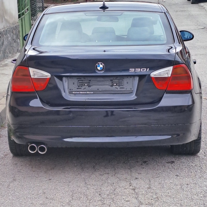 BMW 330 BMW 330i, снимка 9 - Автомобили и джипове - 46473563