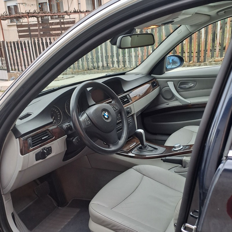 BMW 330 BMW 330i, снимка 5 - Автомобили и джипове - 46356924