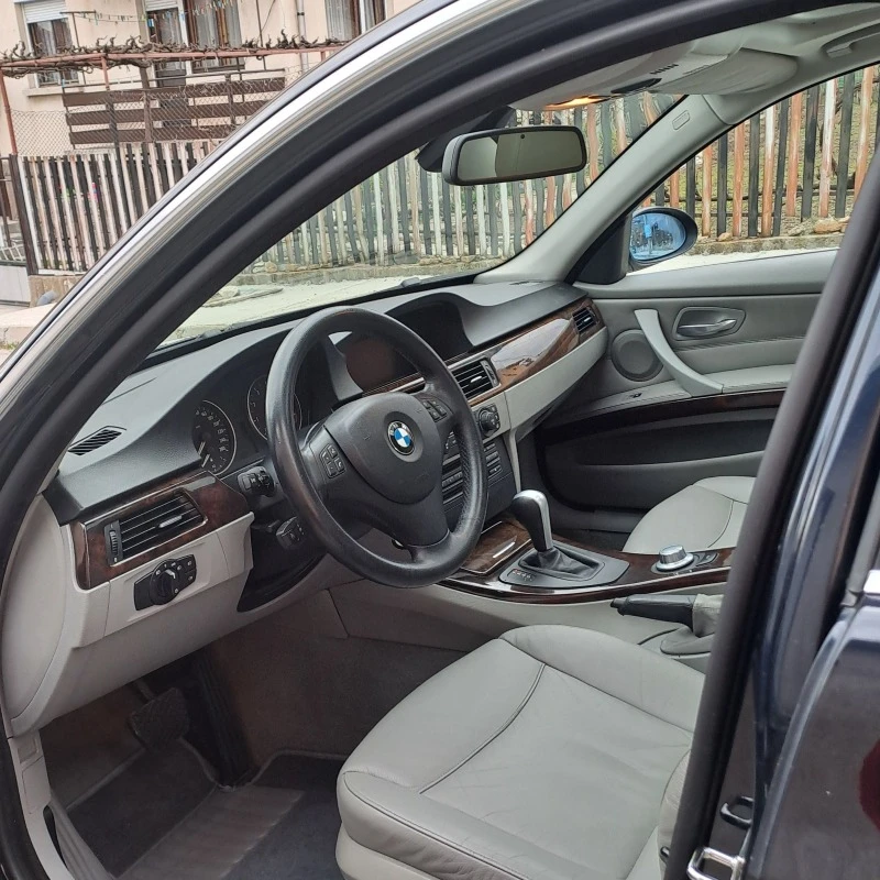 BMW 330 BMW 330i, снимка 5 - Автомобили и джипове - 47349894